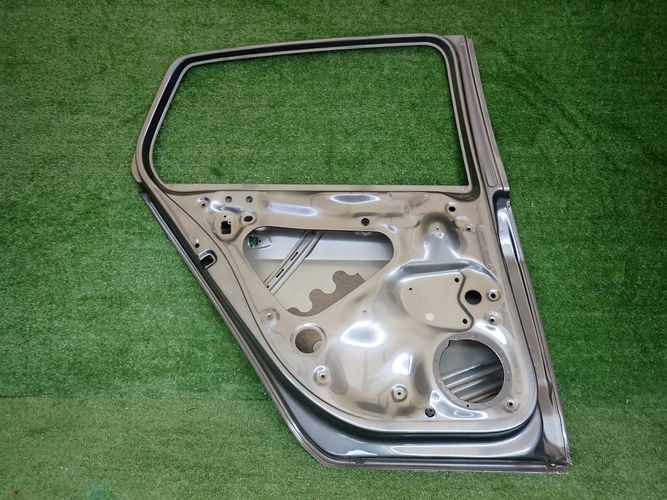 VW GOLF VII HB LAVE ZADNE DVERE