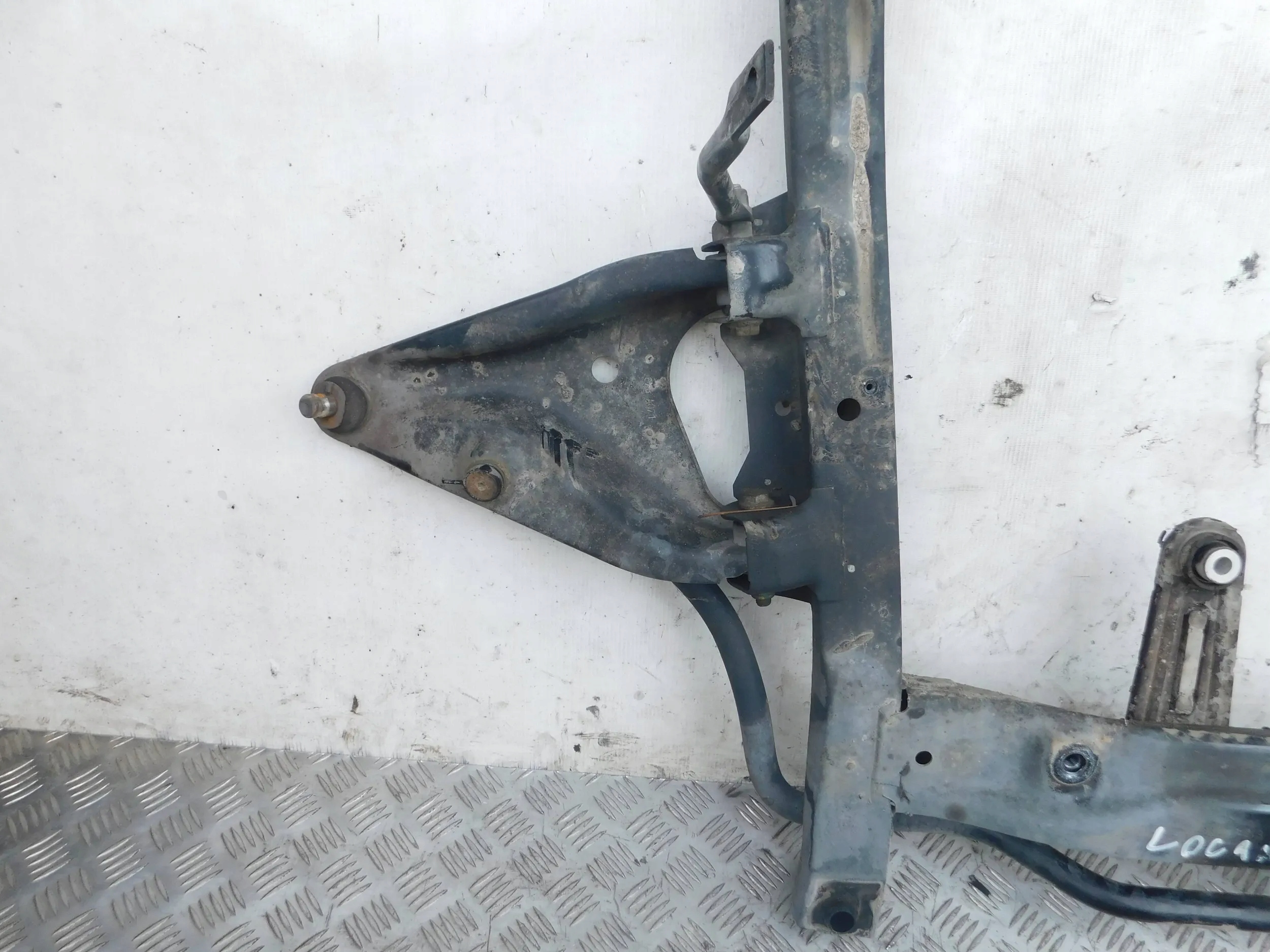 NÁPRAVA NÁPRAVNICA DACIA LOGAN I