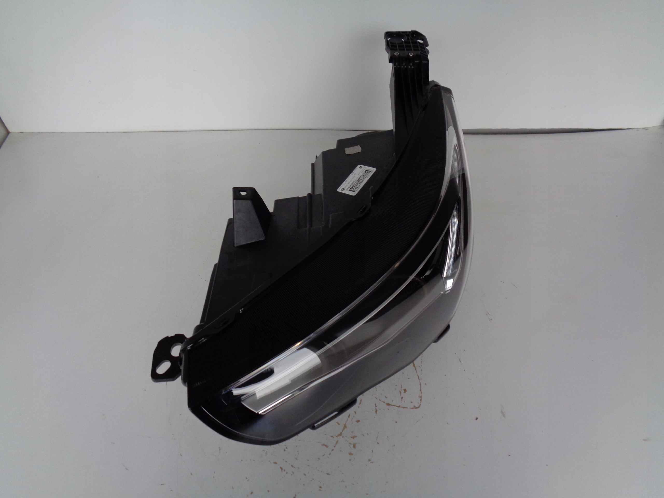LAVE PREDNE SVETLO OPEL GRANDLAND X 16- FULL LED