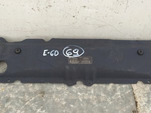 BMW 5 E60 E61 VÝSTUHA PREDNÉHO ČELA 7033741 BMW 5 E60 E61 VÝSTUHA PREDNÉHO ČELA 7033741