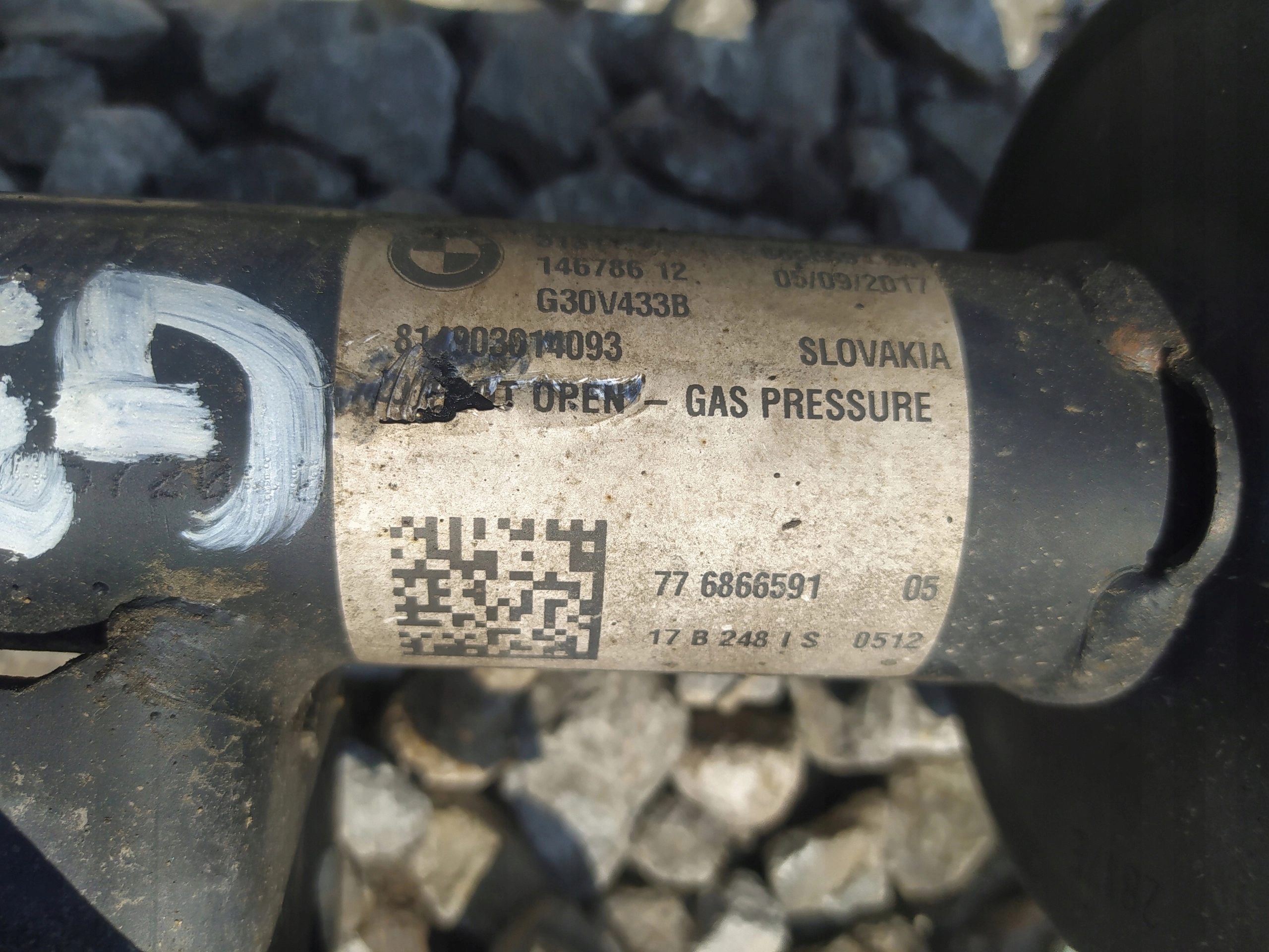 BMW 5 G30 MACPHERSON PRAVA LAVA 6866592 6866591