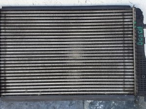 Vw Golf VI 2.0 tdi 1K0145803S CHLADIC VZDUCHU INTERCOOLER Vw Golf VI 2.0 tdi 1K0145803S CHLADIC VZDUCHU INTERCOOLER