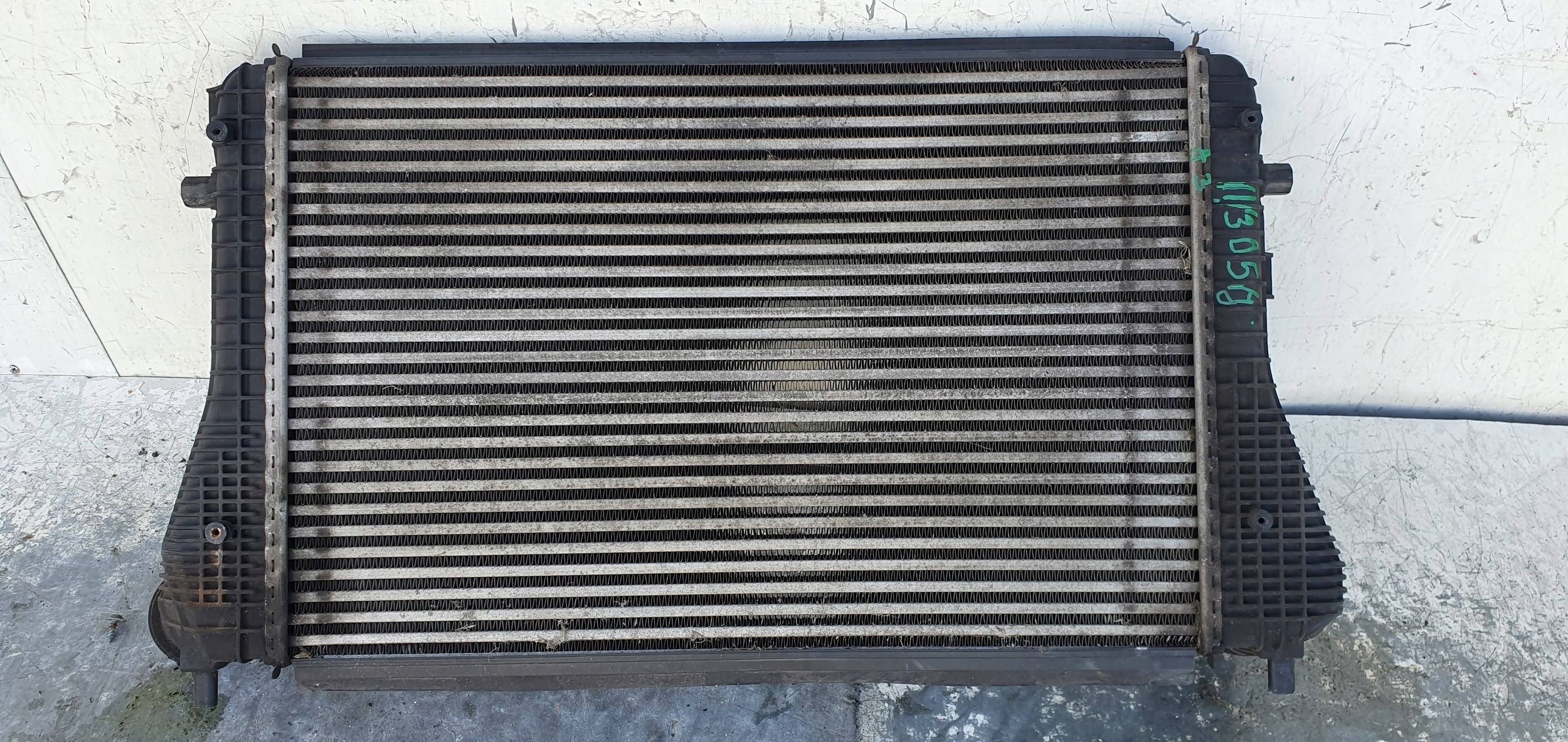 Vw Golf VI 2.0 tdi 1K0145803S CHLADIC VZDUCHU INTERCOOLER