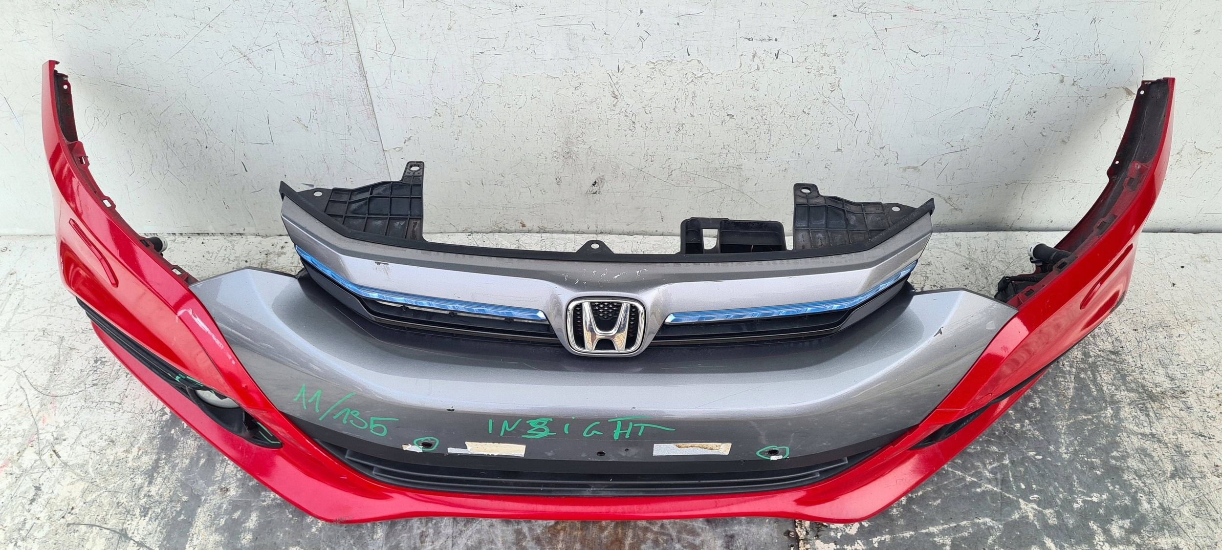 Honda Insight LIFT 010- PREDNÝ NÁRAZNÍK 71101-TM8-ZY00