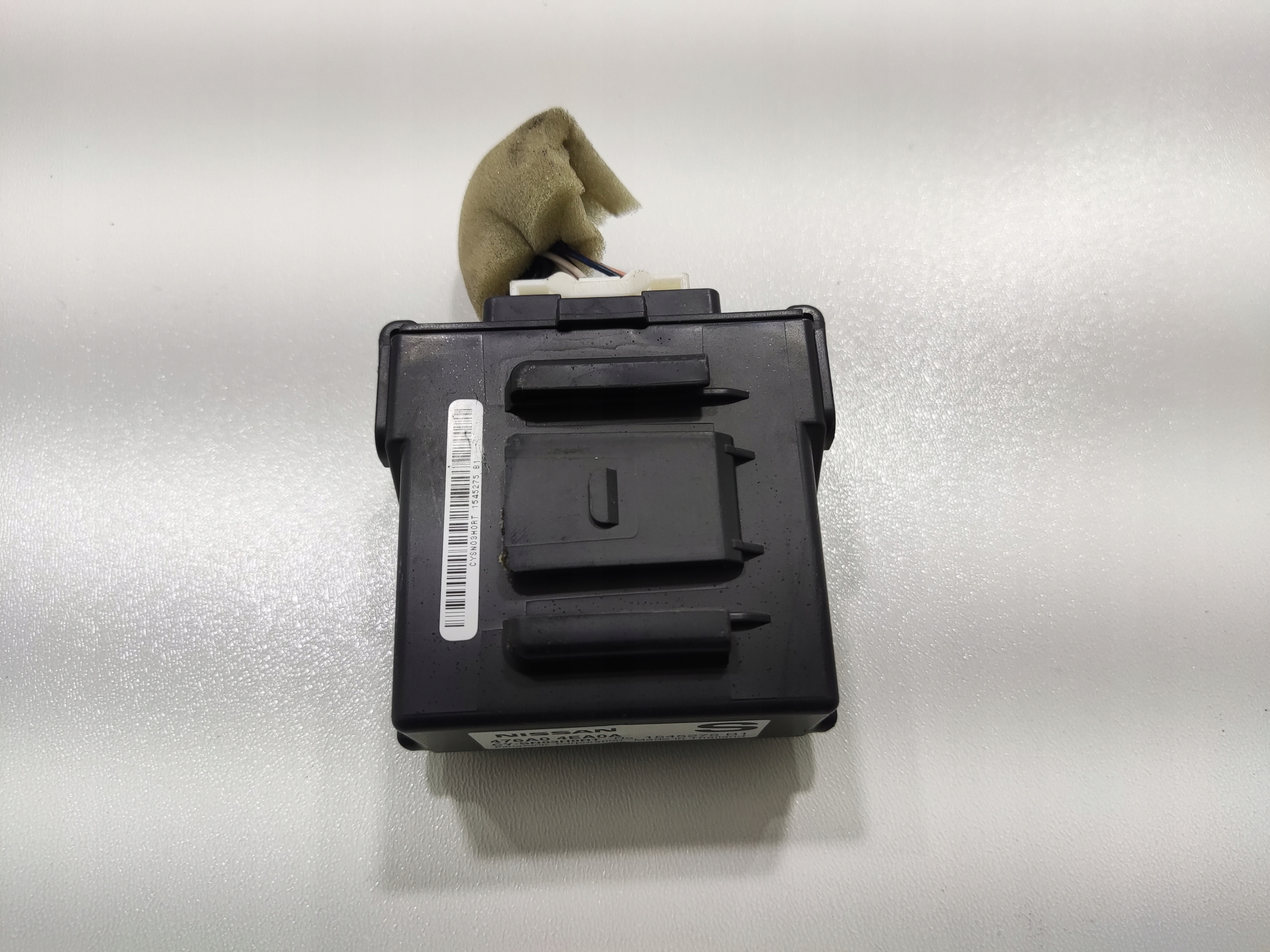 MODUL RIADIACA JEDNOTKA KONTROLI TRAKCJI NISSAN QASHQAI II J11 2014-16 476A0-4EA0A