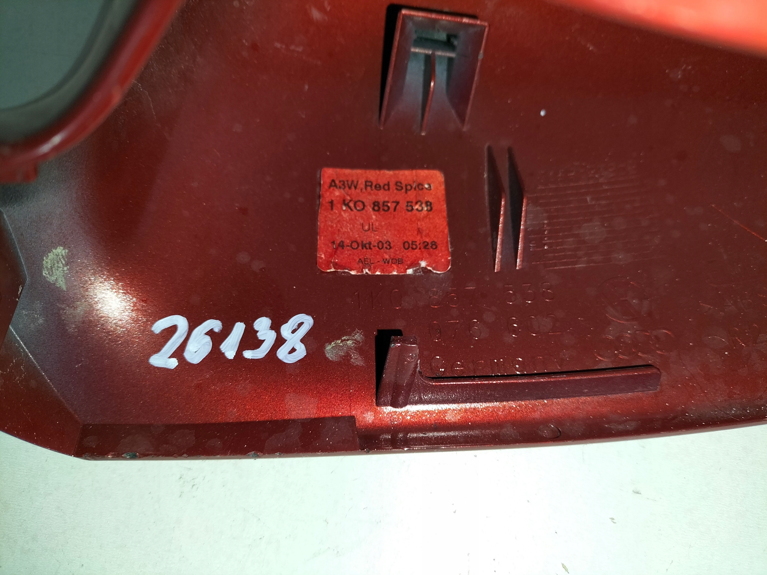 KRYT OBAL PRAVEHO ZRKADLA VW GOLF 5 V 03-09