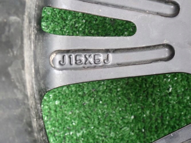 COLT SPACE STAR 5Jx15 ET46 4×100 HLINIKOVY DISK ELEKTRON