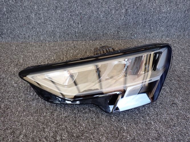 AUDI A3 8Y FULL LED 20- LAVE PREDNE SVETLO 8Y0941011