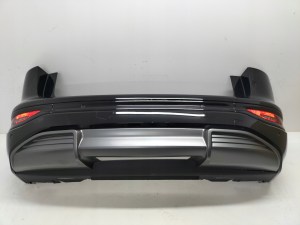 ZADNÝ NÁRAZNÍK AUDI Q6 85H E-TRON 24- ZADNÝ NÁRAZNÍK AUDI Q6 85H E-TRON 24-
