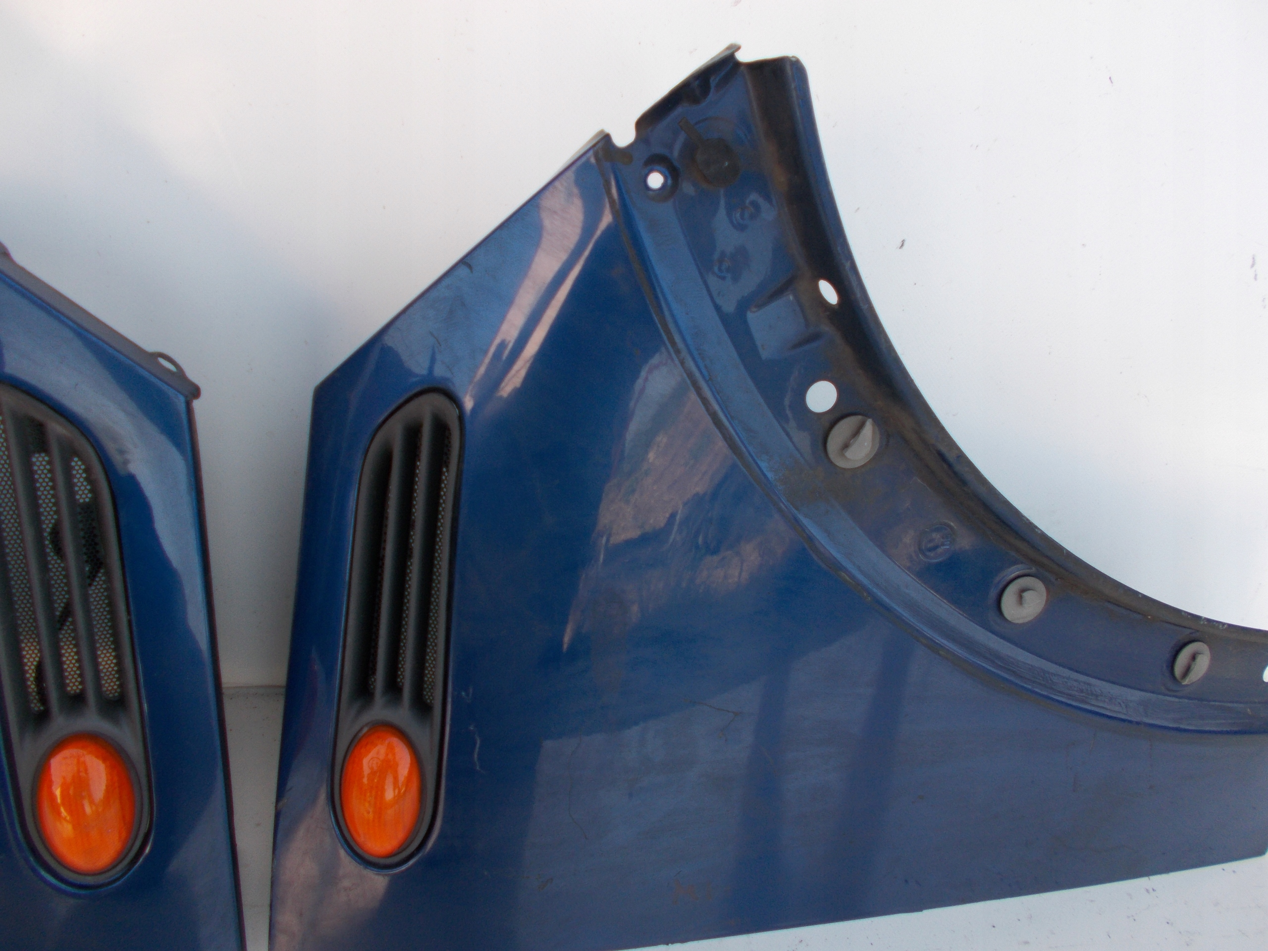 PRAVY PREDNY BLATNIK MINI COOPER R50