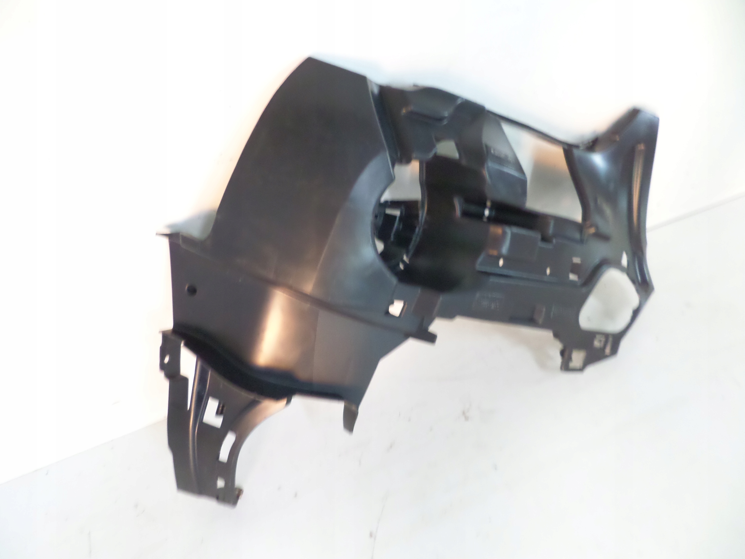 PRAVY PREDNY DRZIAK BMW X1 F48 15-