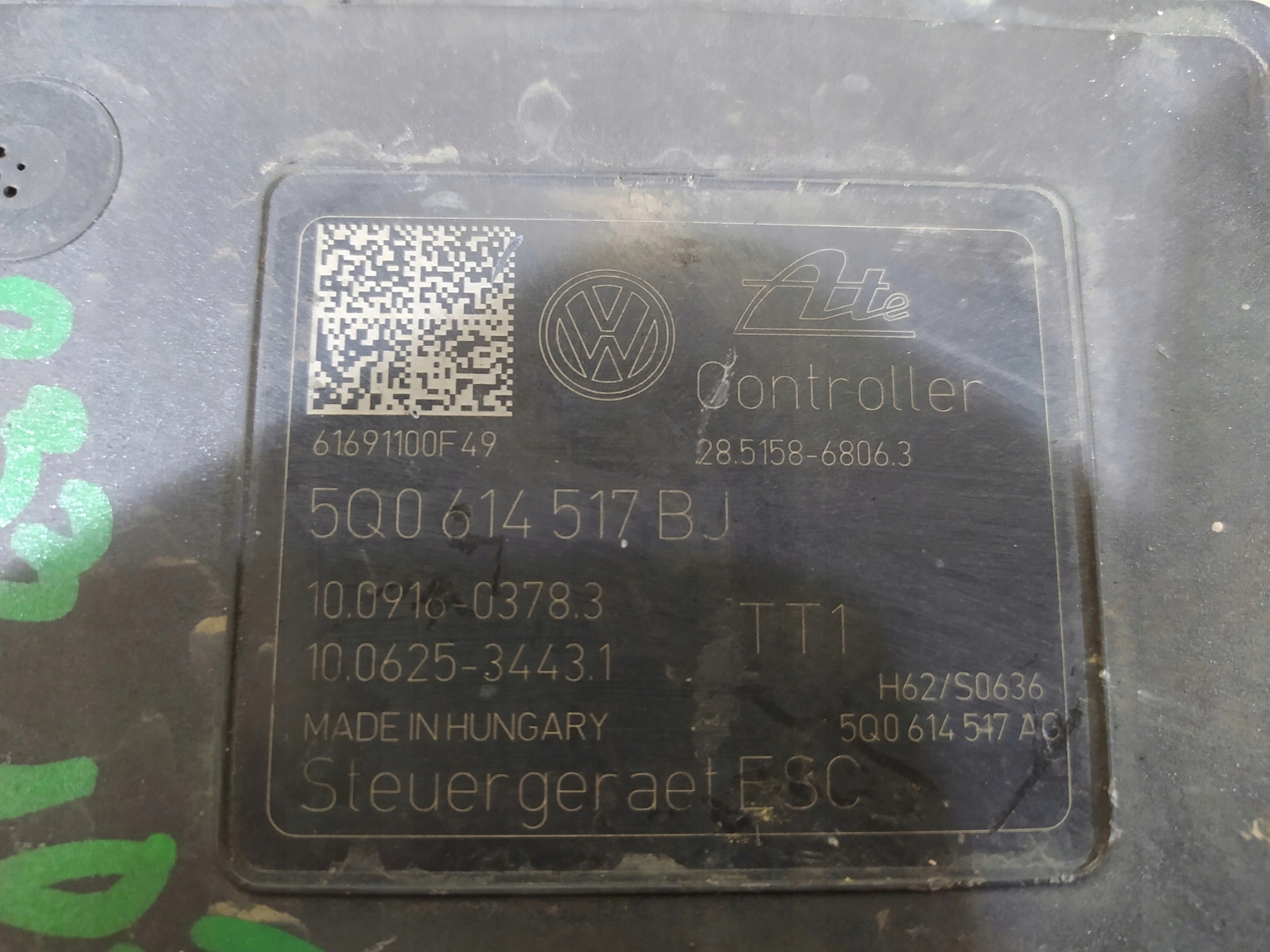 vw passat b8 KOCKA ABS 5Q0614517BJ