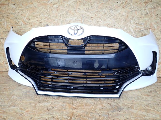 TOYOTA YARIS IV PREDNÝ NÁRAZNÍK