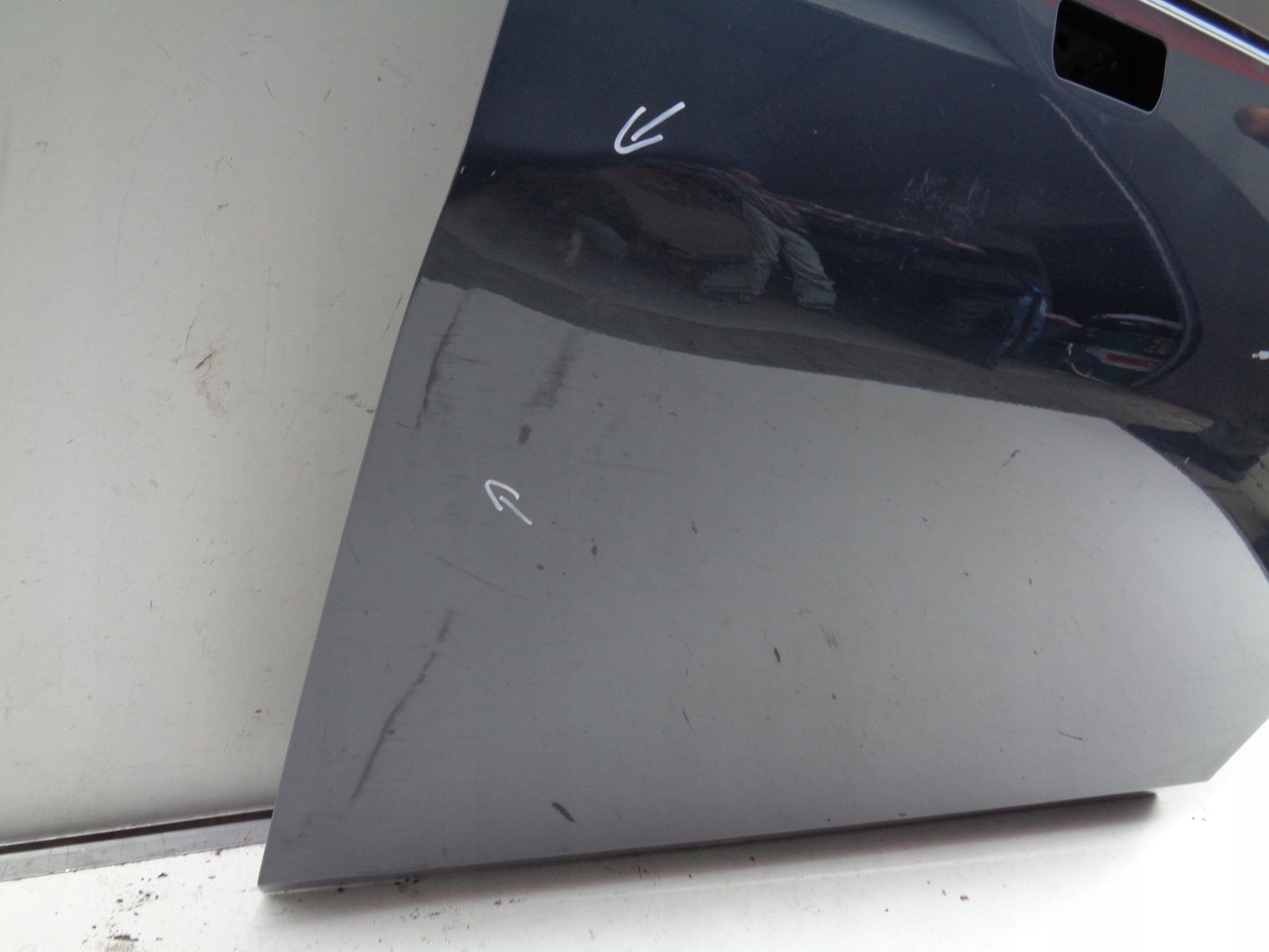 LAVE PREDNE DVERE MAZDA 3 19- HB NR 36572