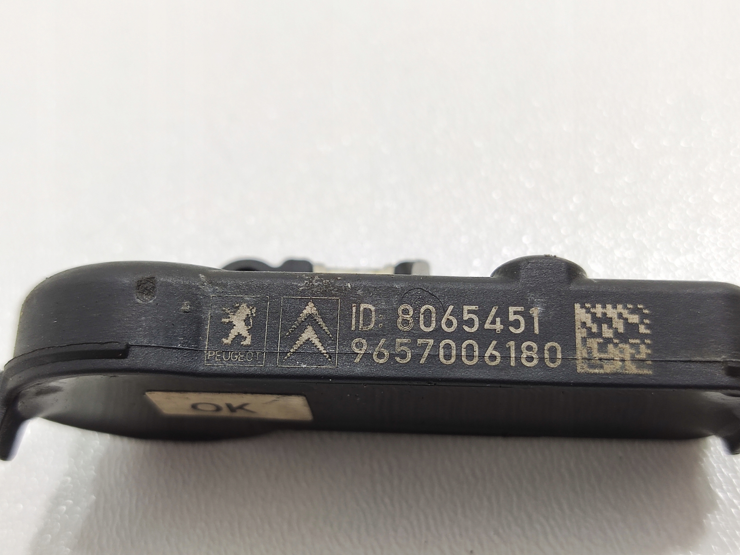 ČIDLO TLAKU PNEUMATIK TPMS PEUGEOT CITROEN 9657006180