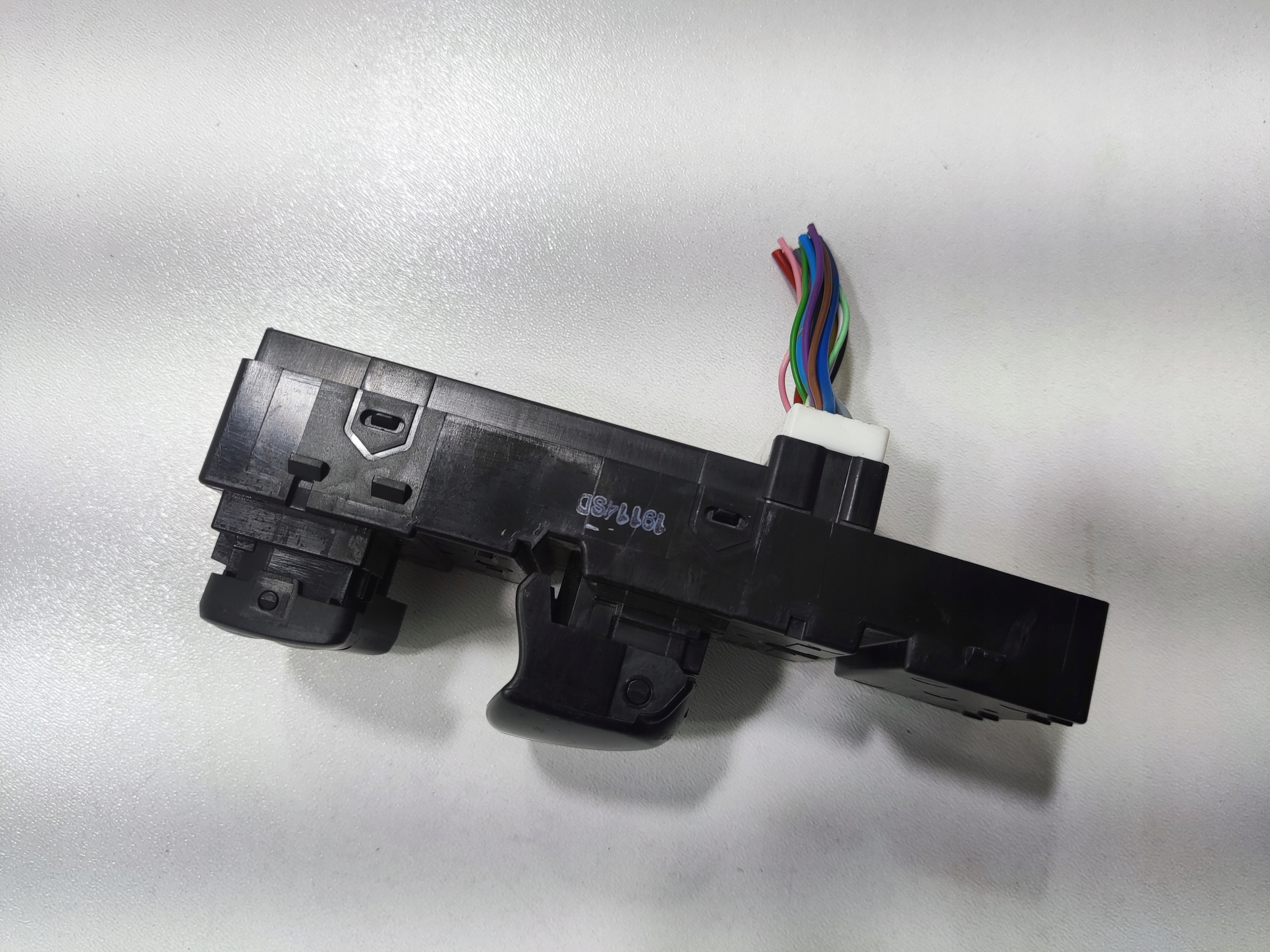 LAVY PREDNY VYPINAC STAHOVANIA OKIEN NISSAN NAVARA IV D23 NP300 2015-2022