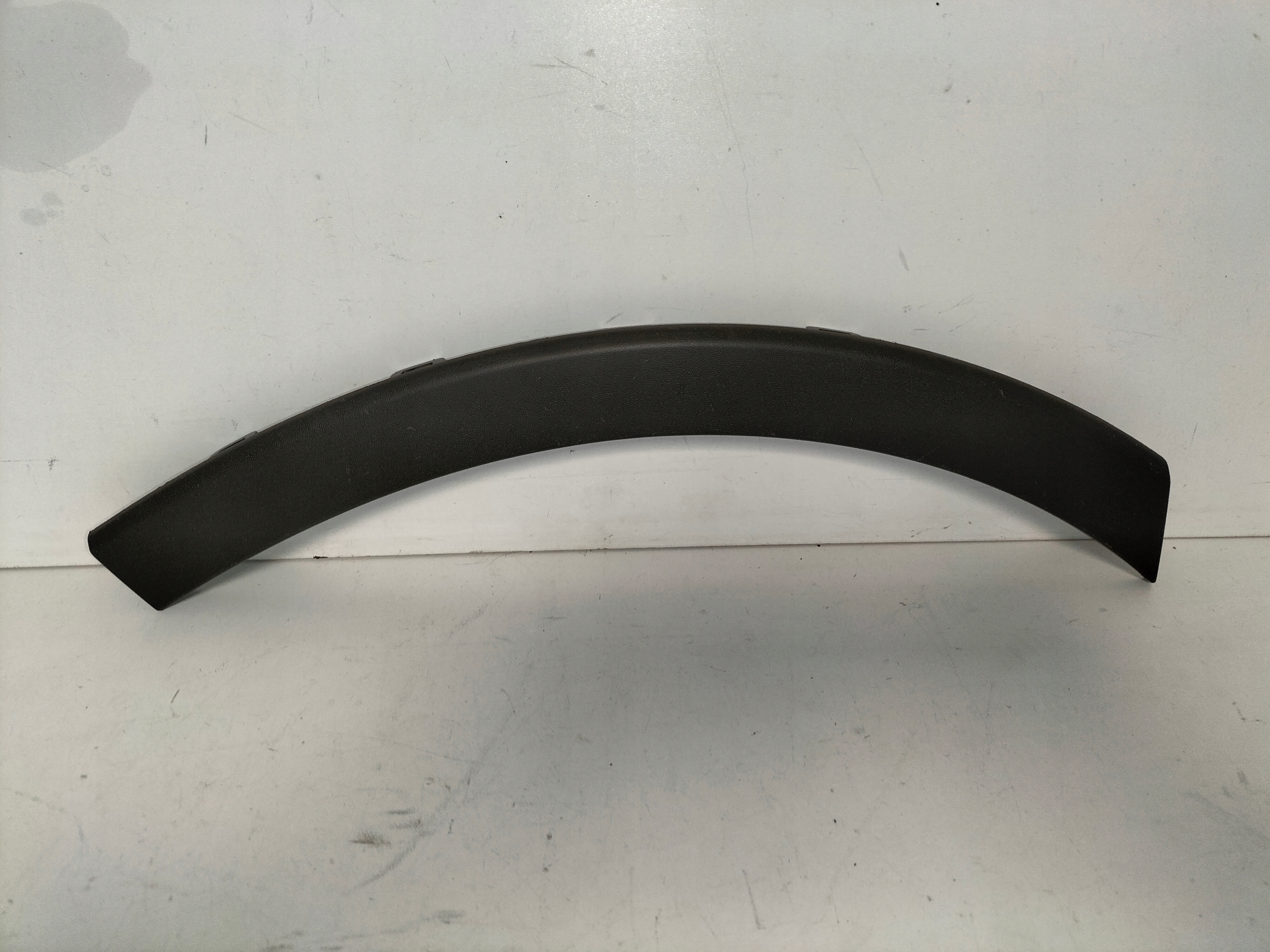 LISTA PREDNEHO NARAZNIKA LAVA VW GOLF 8 VIII 20-24 ALLTRACK