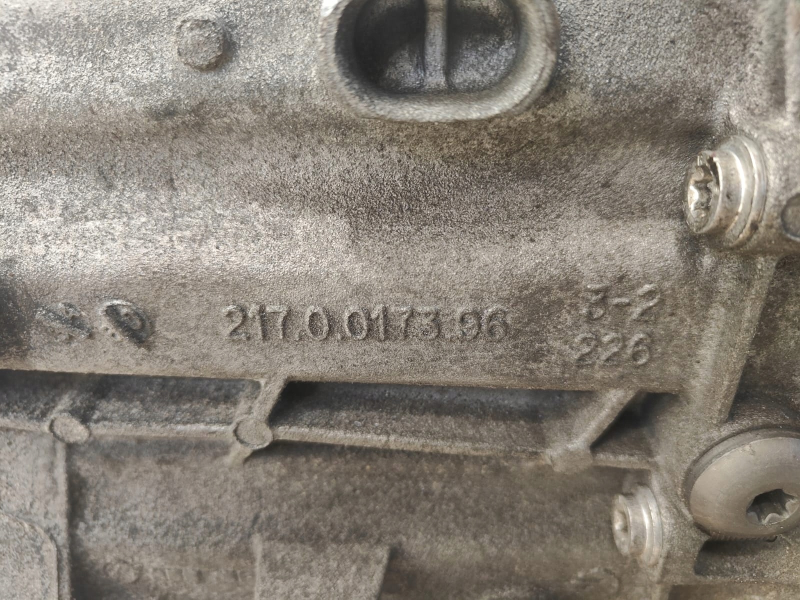 BMW e90 e87 e92 n43 320i 318i oe 217.0.0173.96 PREVODOVKA MANUALNA