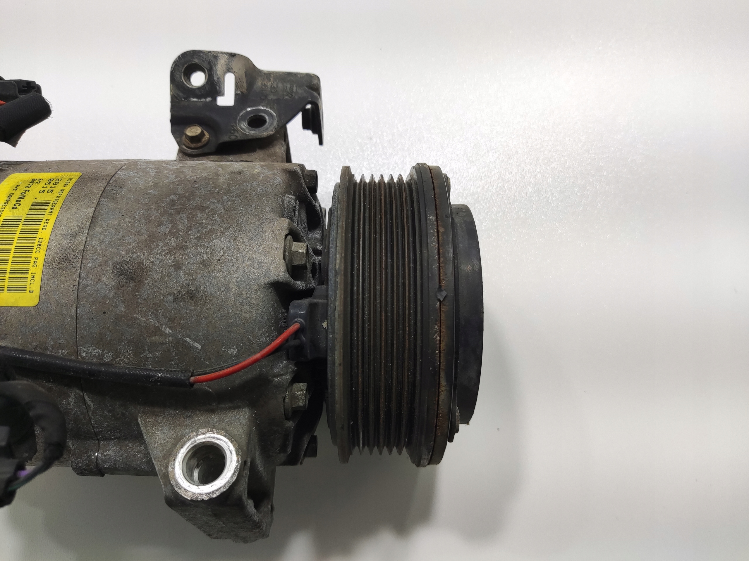 KOMPRESOR KLIMATIZACIE FORD FIESTA MK7 VII 1.0 ECOBOOST C1B1-19D629-AM 12-