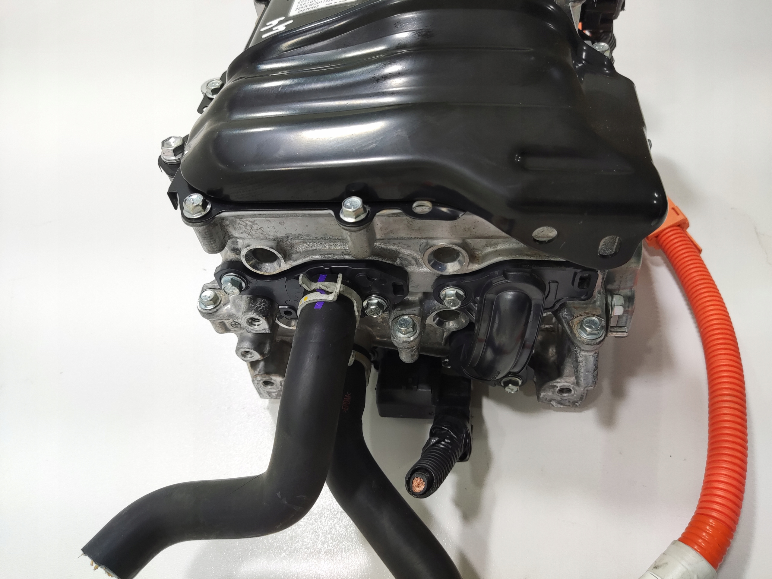 INVERTOR KONVERTOR TOYOTA YARIS CROSS 1.5 HYBRID 2020-2025 G9200-K2011