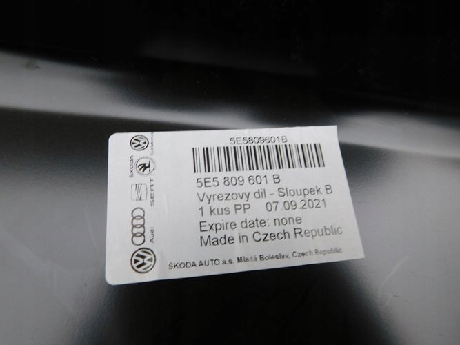 SKODA FABIA III STLPIK STREDOVY LAVY