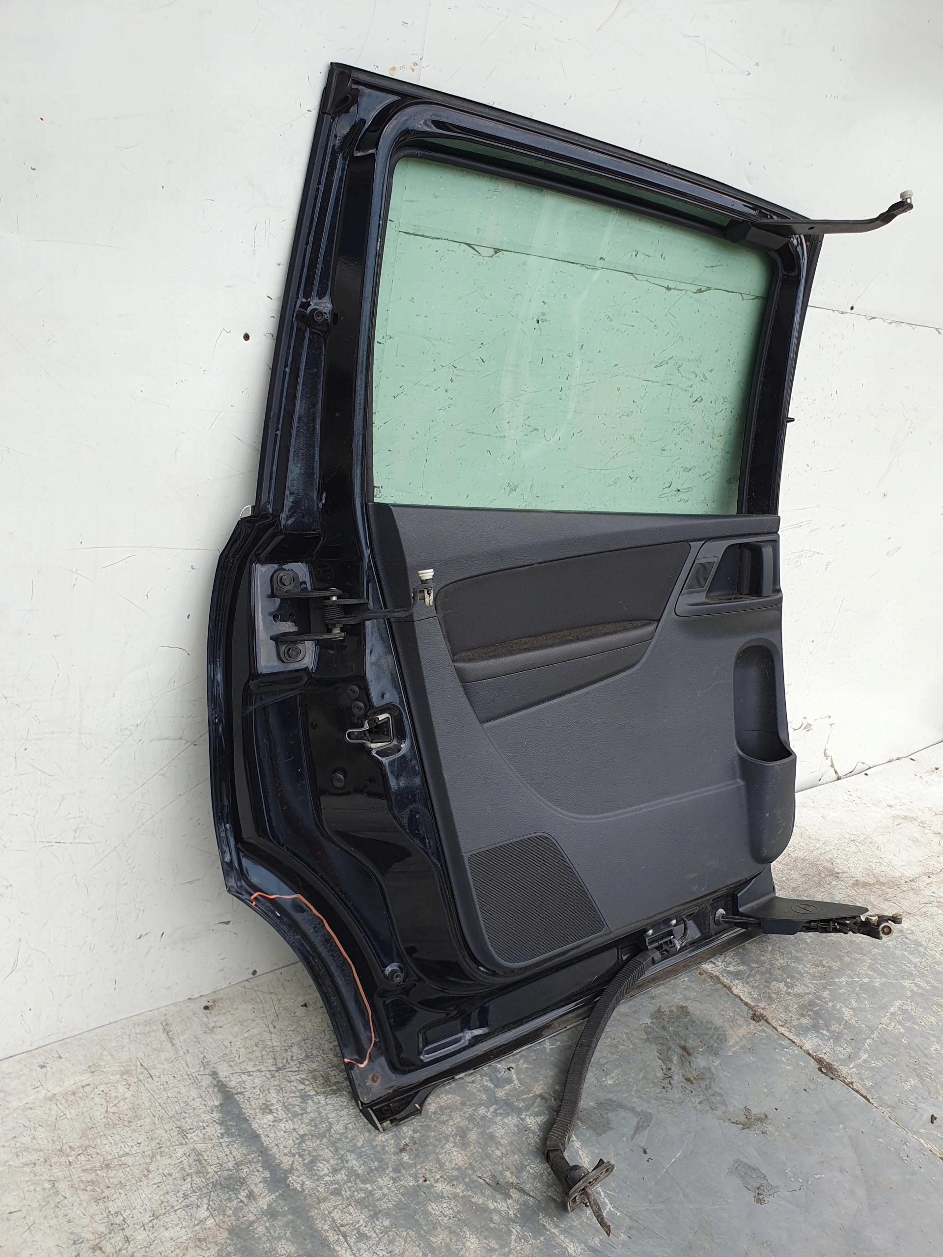 VW SHARAN 7N ALHAMBRA 010- LAVE ZADNE DVERE POSUVNE