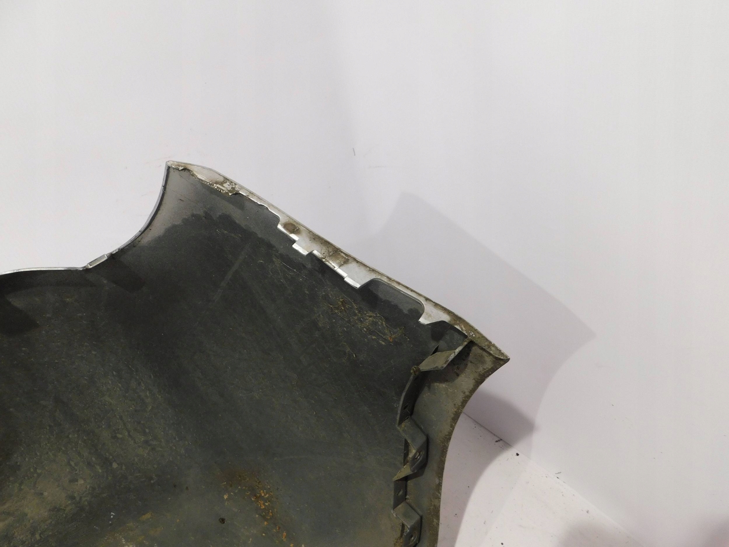 ZADNÝ NÁRAZNÍK OPEL CORSA E
