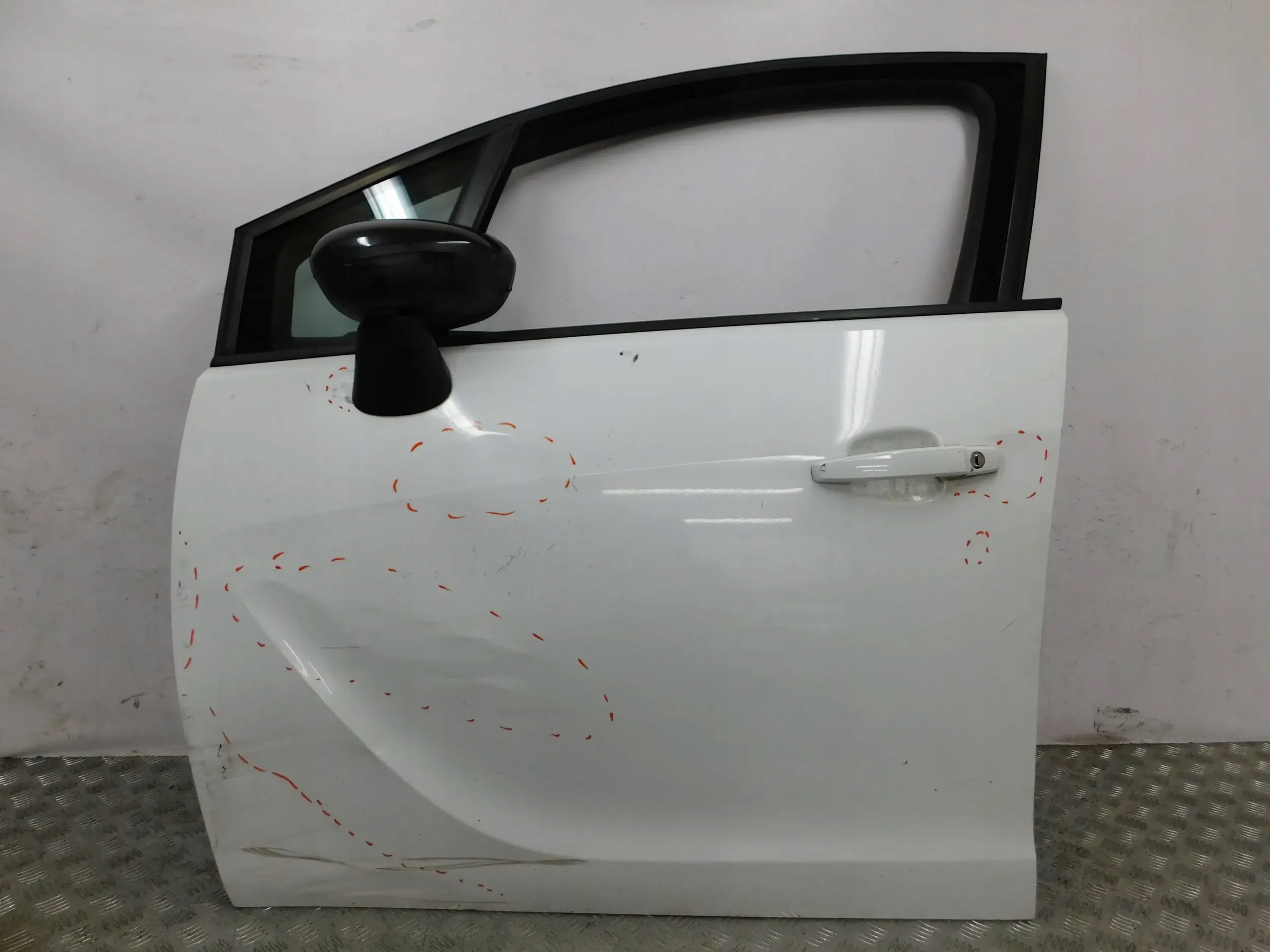 ĽAVÉ PREDNÉ DVERE OPEL MERIVA B