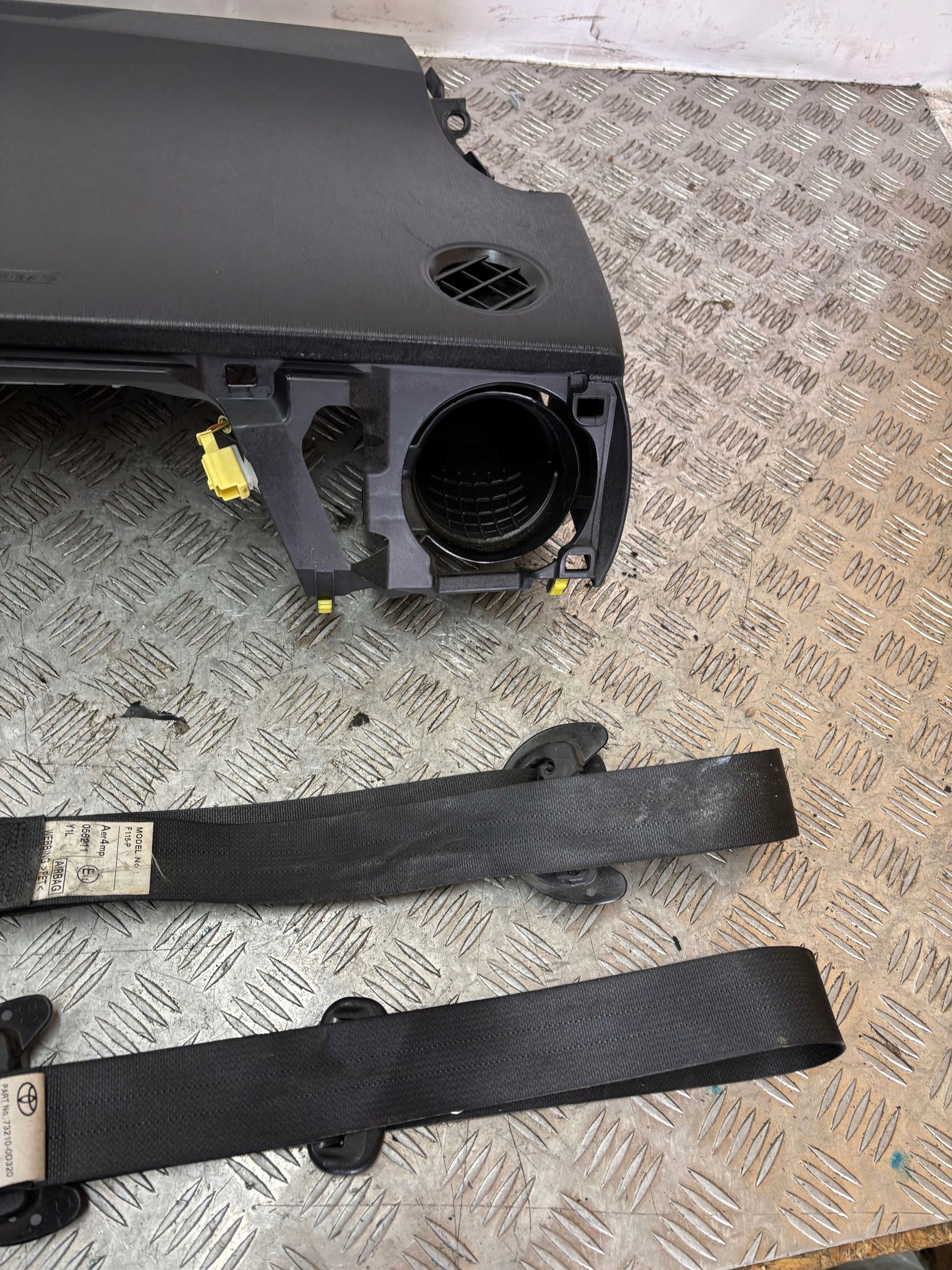DOSKA AIRBAG PÁSY TOYOTA YARIS 3 III 11-