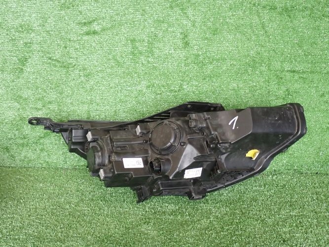HYUNDAI I30 LIFT 20- LAVE PREDNE SVETLO 92101G4500