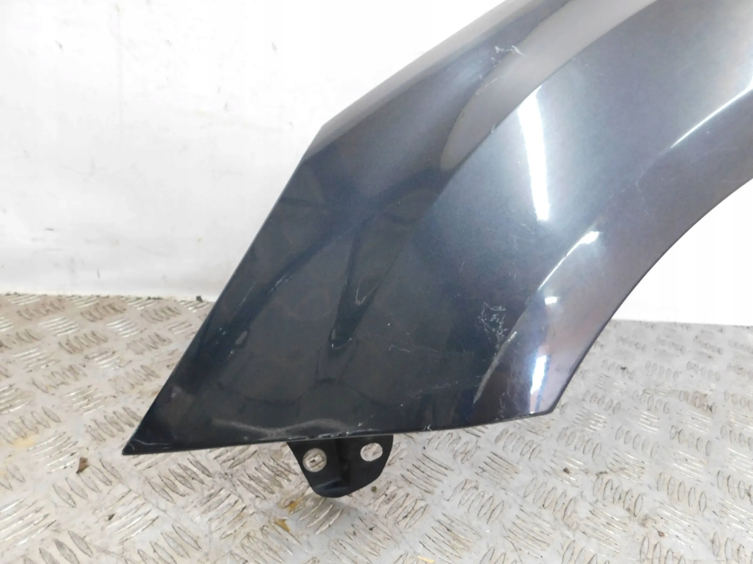 BLATNIK PREDNÝ LAVY FORD FOCUS II 2 LIFT
