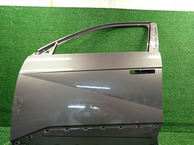 HYUNDAI IONIQ V 20- LAVE PREDNE DVERE
