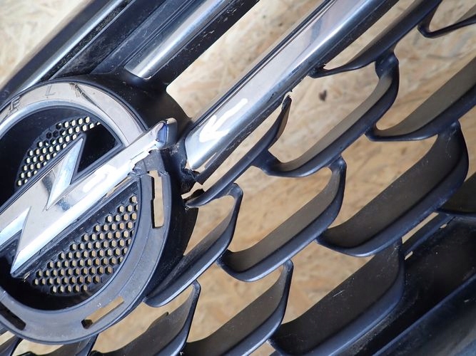 OPEL ASTRA V K 16- PREDNÝ NÁRAZNÍK