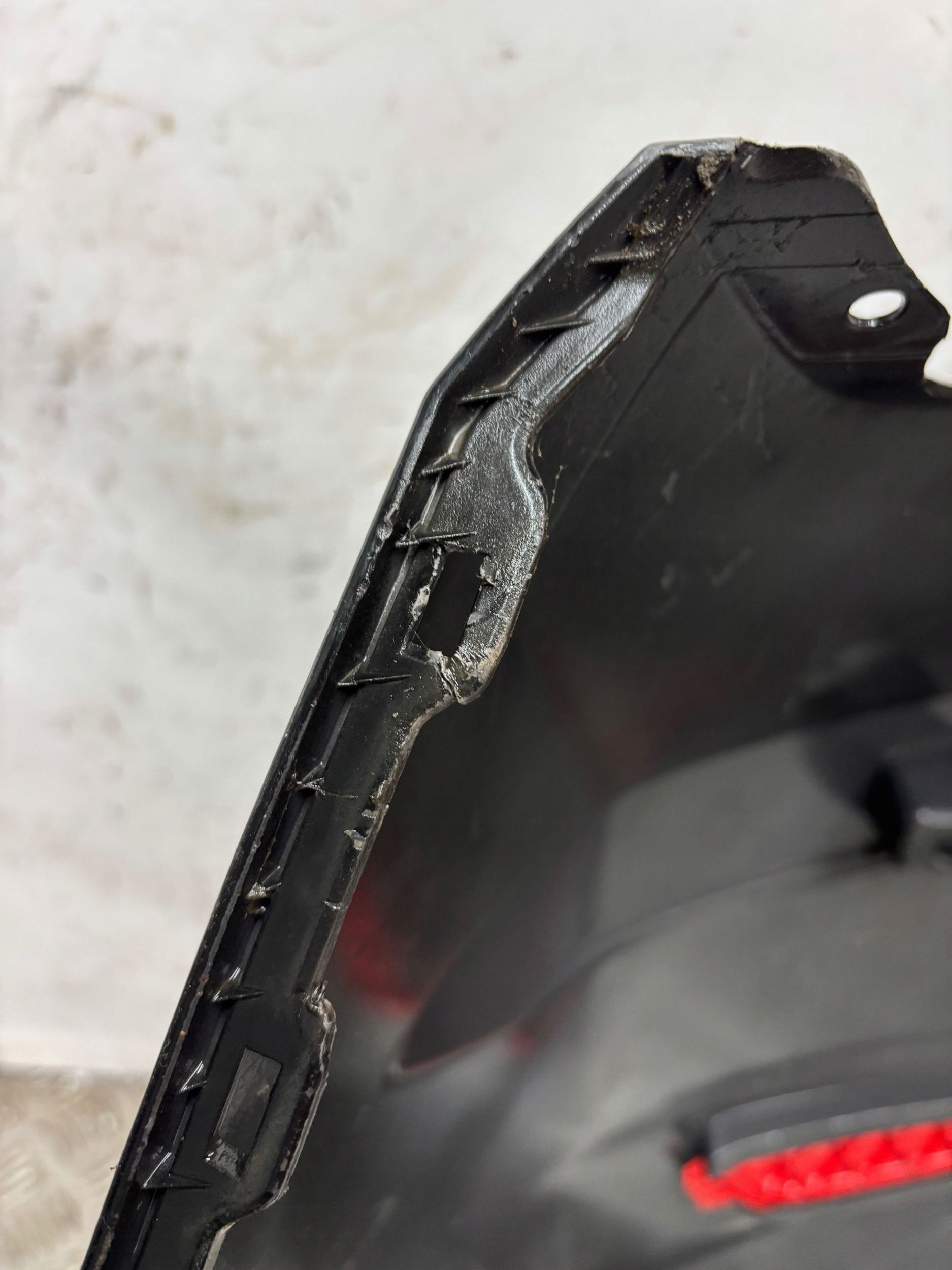 ZADNÝ NÁRAZNÍK HYUNDAI I10 LIFT 10-13