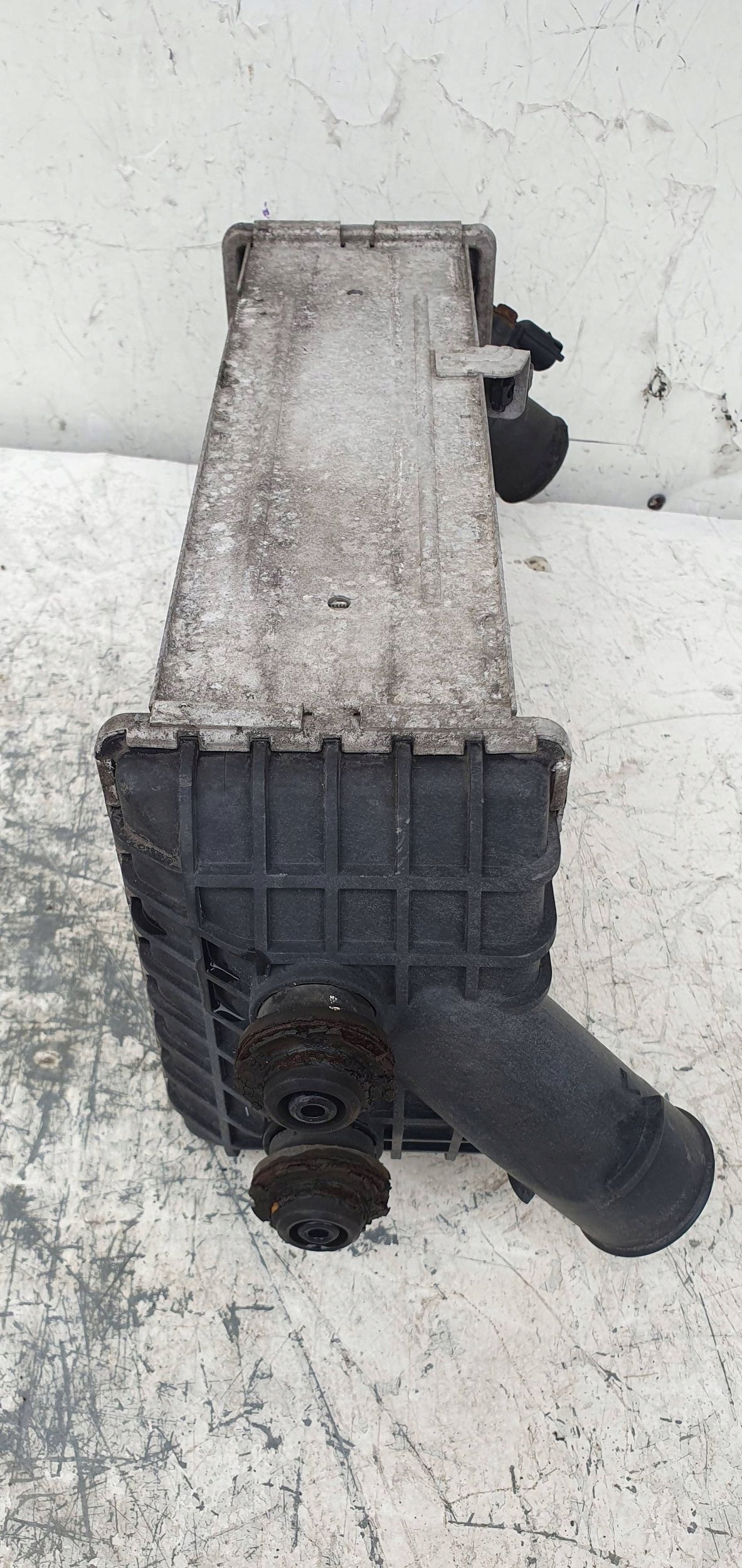 KIA Ceed II crdi 282702A770 CHLADIC VZDUCHU INTERCOOLER