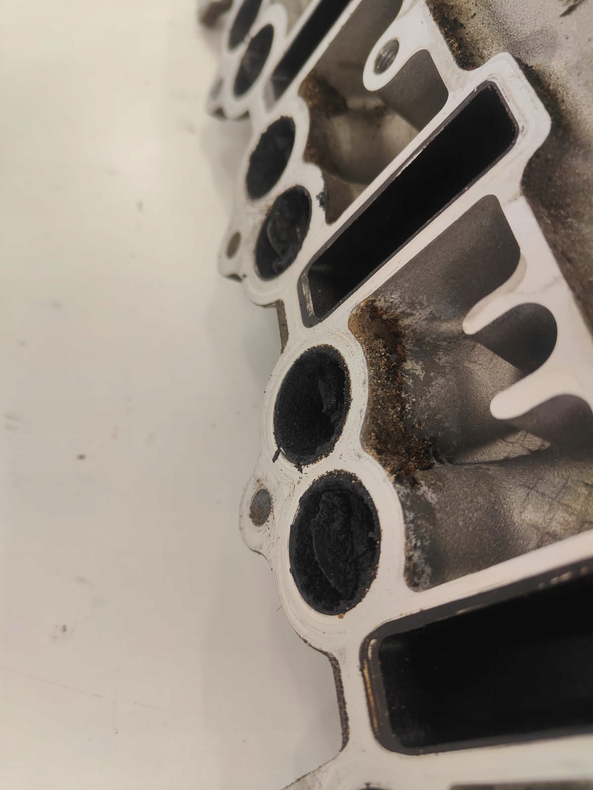 Audi 2.0tdi a4 a6 03G129713H bre SACIE POTRUBIE