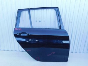 BMW F45 2 GRAND TOURER PRAVE ZADNE DVERE BMW F45 2 GRAND TOURER PRAVE ZADNE DVERE