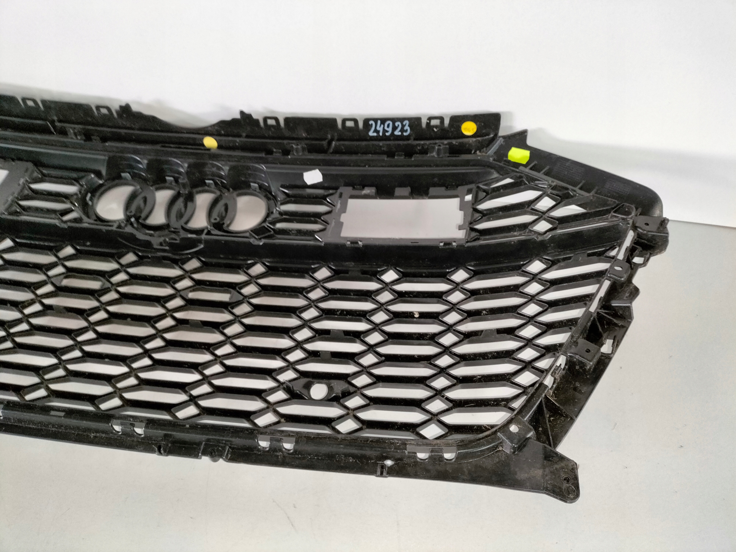 MRIEZKA LISTA AUDI A6 RS6 RS7 C8 18-
