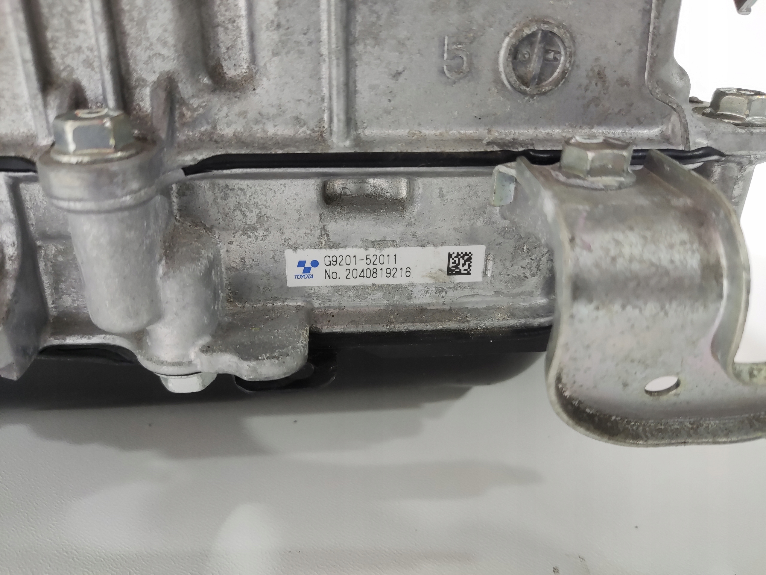INVERTOR KONVERTOR TOYOTA YARIS III 1.5 HYBRID 2014-2017 LIFT G9200-52030