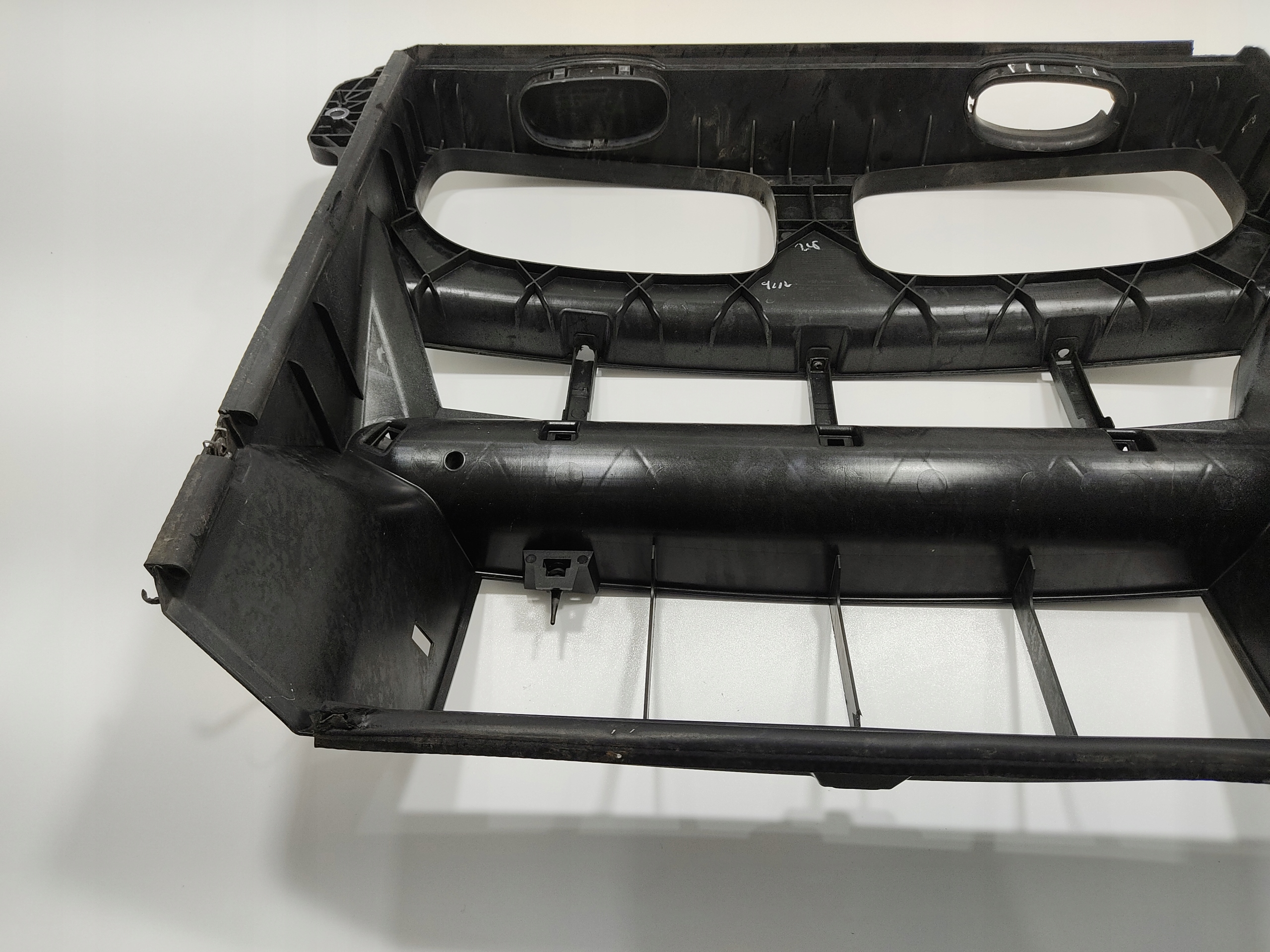 VOLANT NASAVANIE VZDUCHU VÝSTUHA BMW X5 E70 7159583 2006-2009