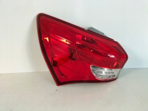 LAVE ZADNE SVETLO HYUNDAI IX20 10-15 LAVE ZADNE SVETLO HYUNDAI IX20 10-15