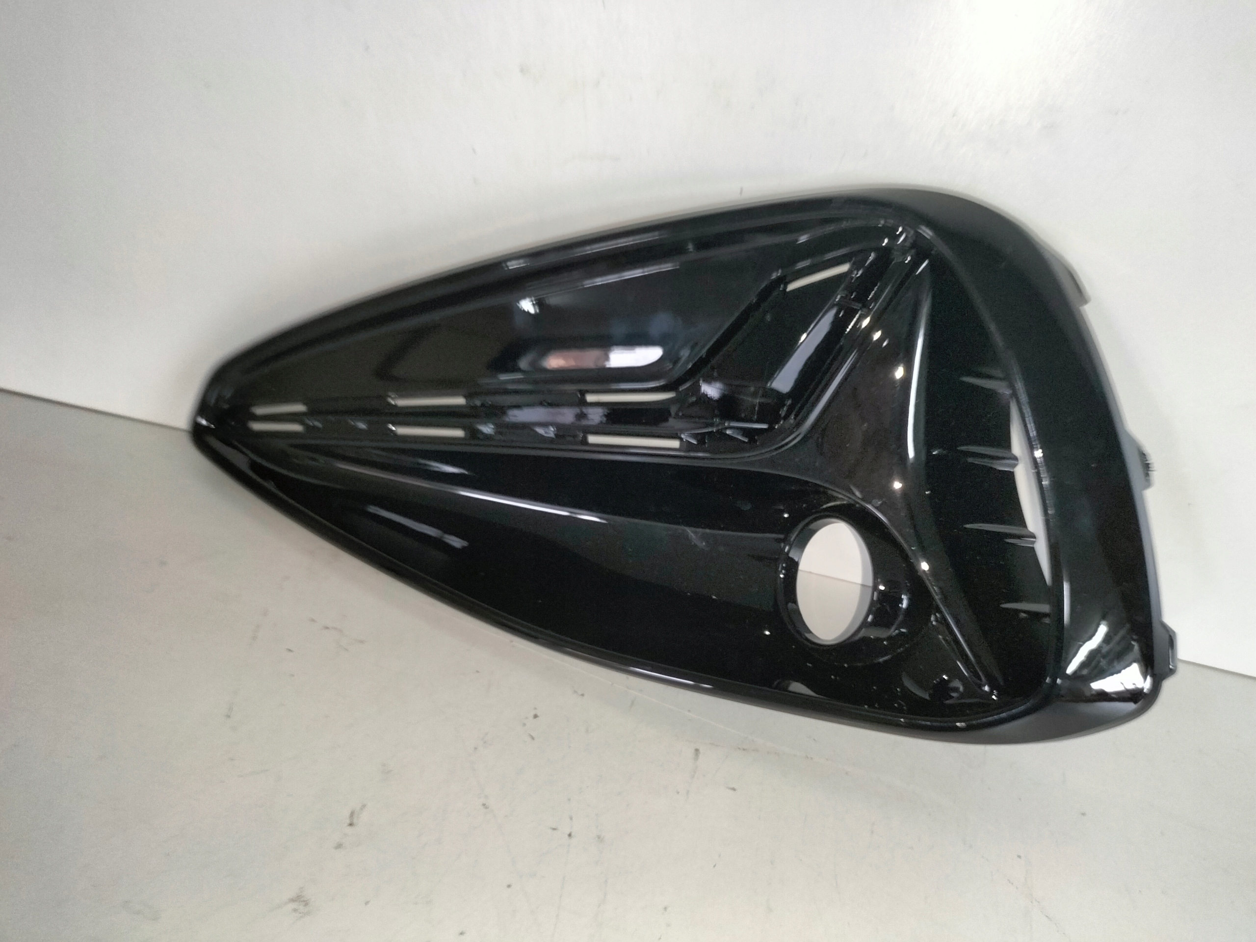 LAVA LISTA MRIEZKA HYUNDAI I30 III LIFT 20-