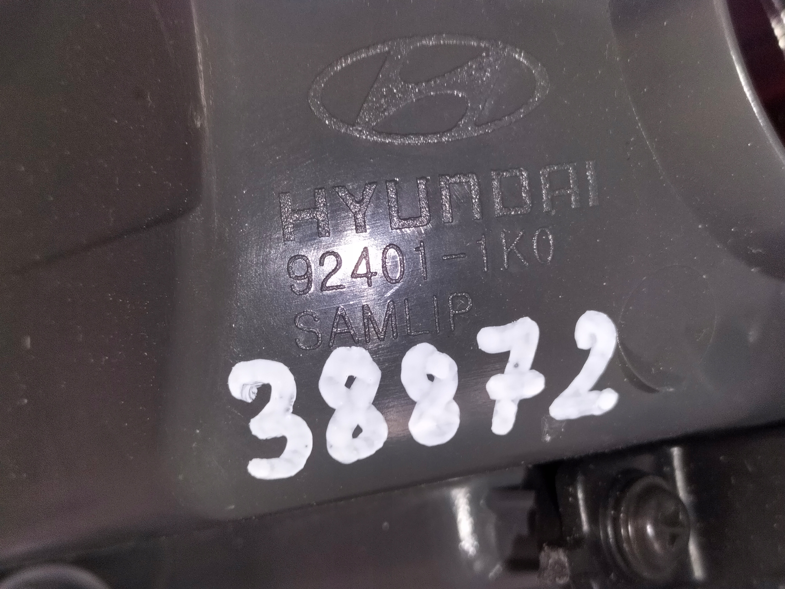 LAVE ZADNE SVETLO HYUNDAI IX20 10-15