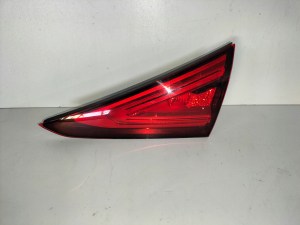 PRAVE ZADNE SVETLO MERCEDES CLS W257 18- LED VNÚTORNÉ NA KAPOTE PRAVE ZADNE SVETLO MERCEDES CLS W257 18- LED VNÚTORNÉ NA KAPOTE
