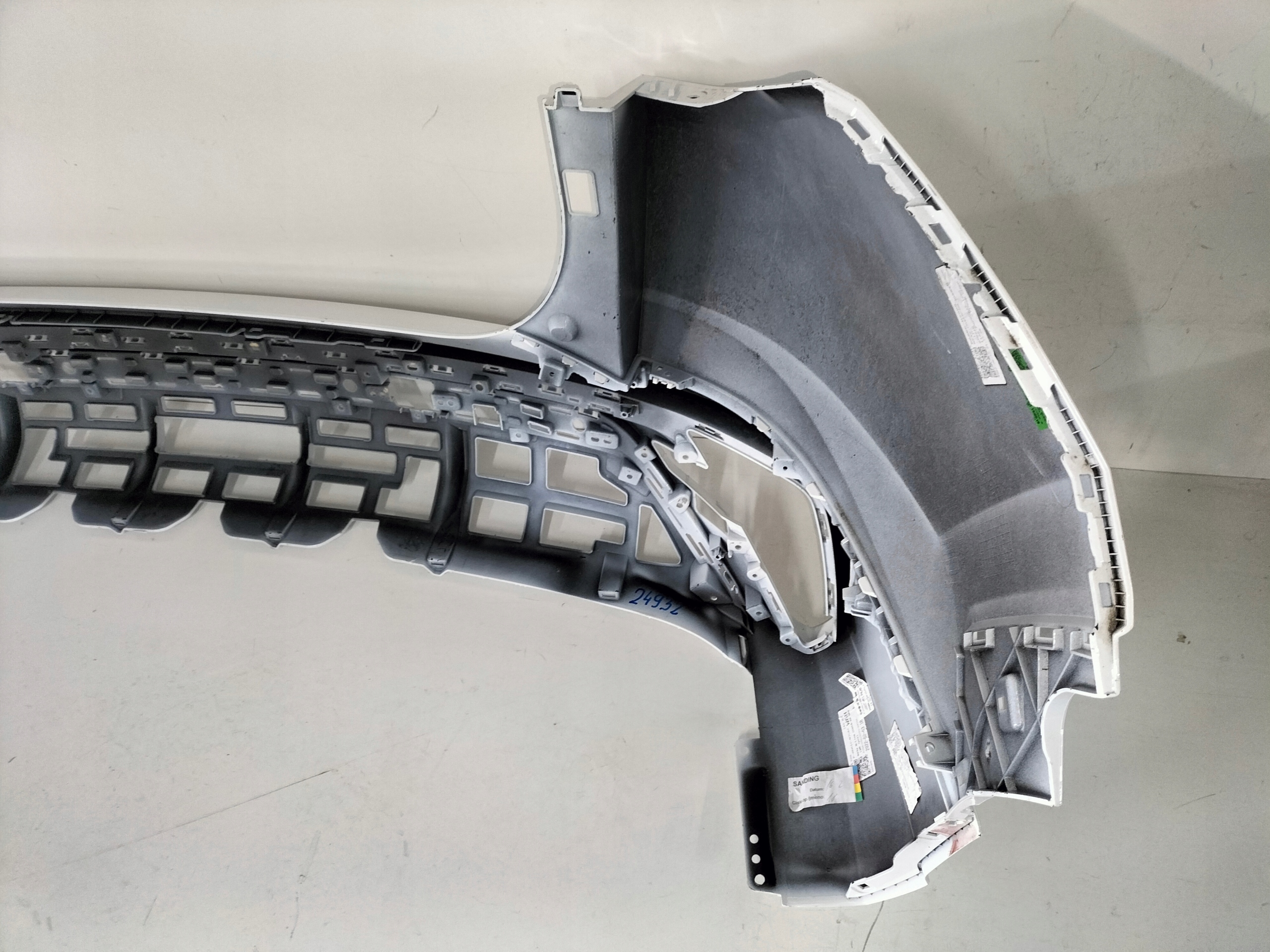 ZADNÝ NÁRAZNÍK HYUNDAI TUCSON 4 IV 20- N-LINE