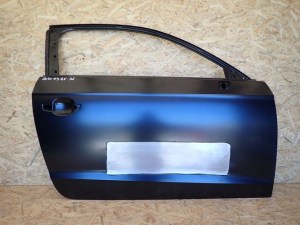 AUDI A3 8V3 3d 12- PRAVE PREDNE DVERE AUDI A3 8V3 3d 12- PRAVE PREDNE DVERE