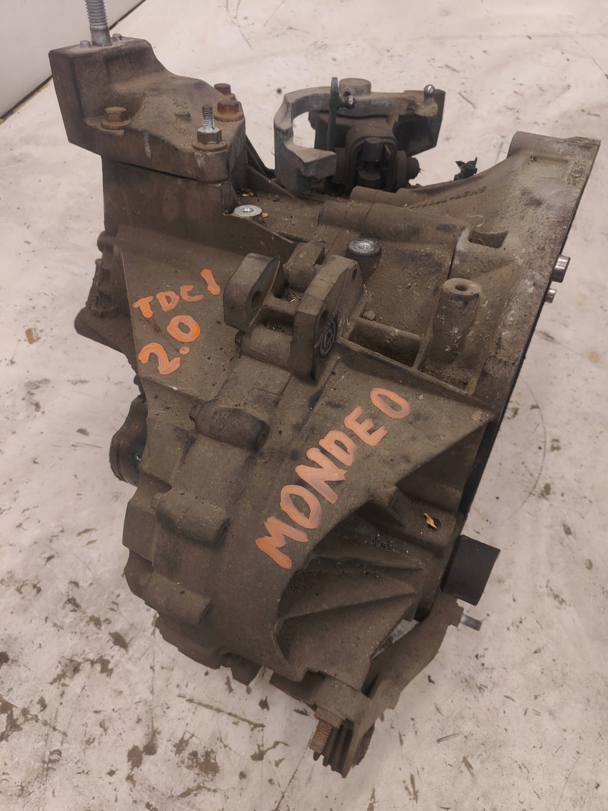 Ford 2.0 hdi tdci 7G9R-7002-YF PREVODOVKA