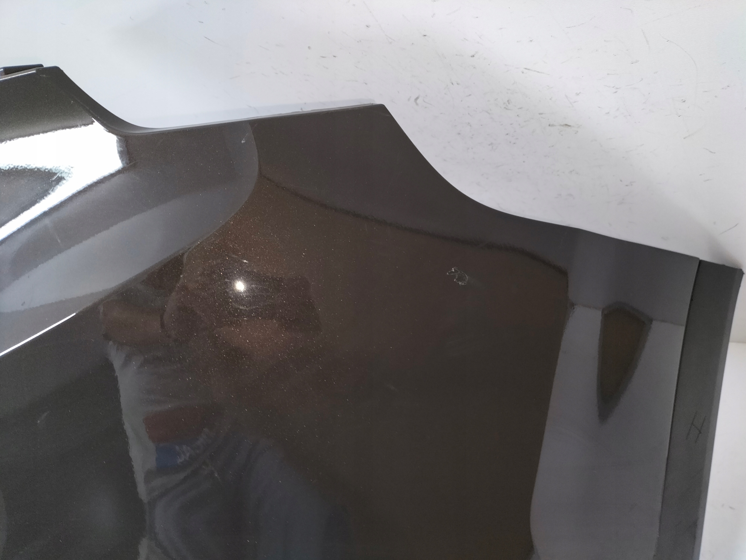 ZADNÝ NÁRAZNÍK HYUNDAI SANTA FE IV LIFT 21-