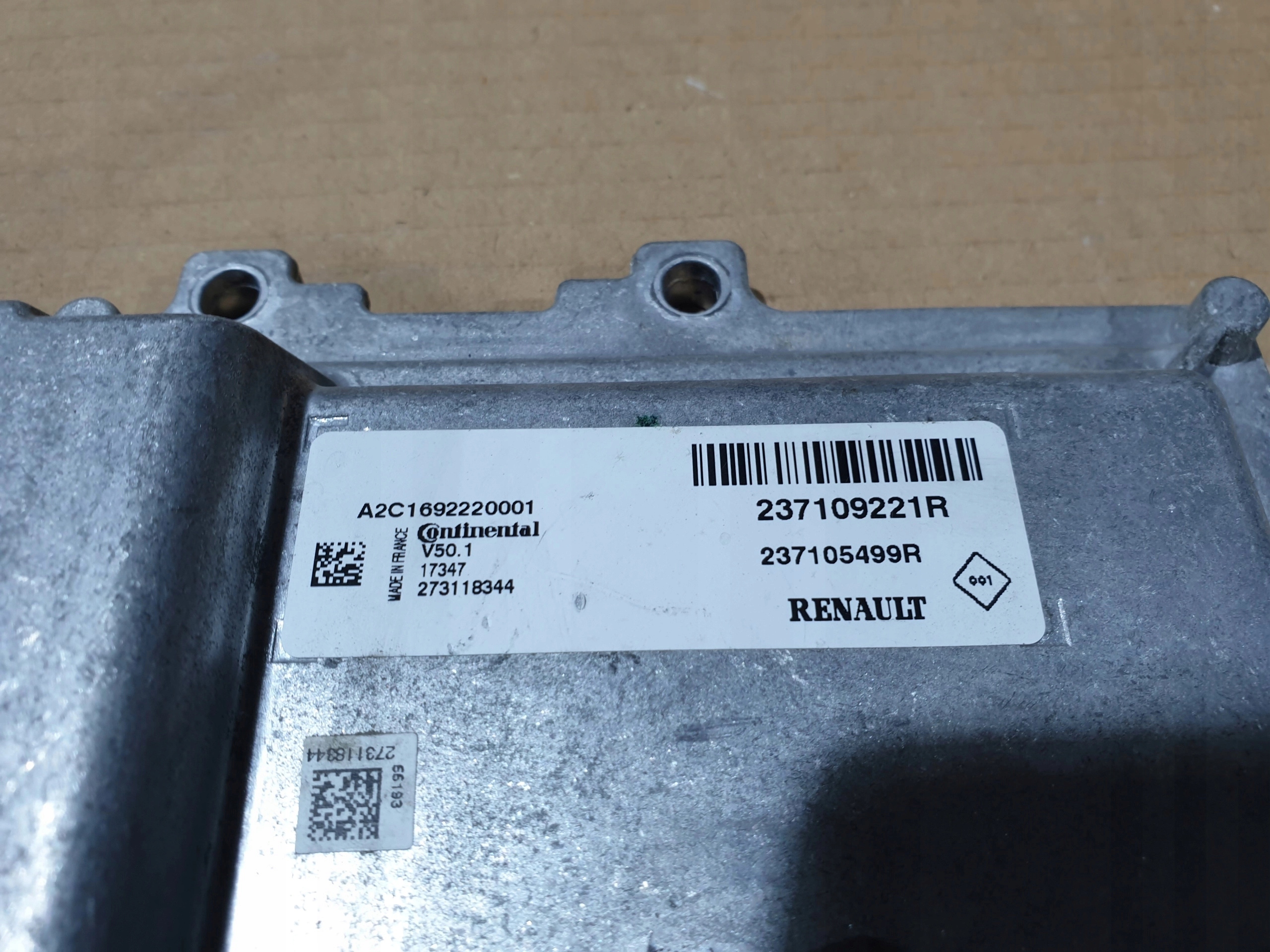 renault clio 4 IV 0.9 tce RIADIACA JEDNOTKA 237109221r