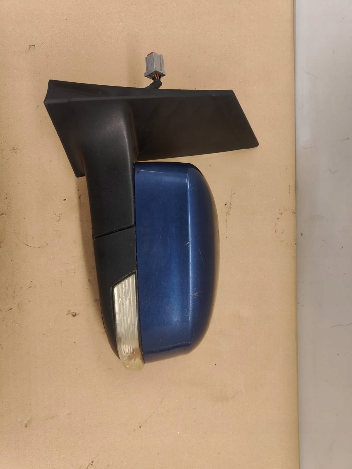 Ford focus mk2 lift 08-11 ĽAVÉ ZRKADLO PREDNÝE 6 pin